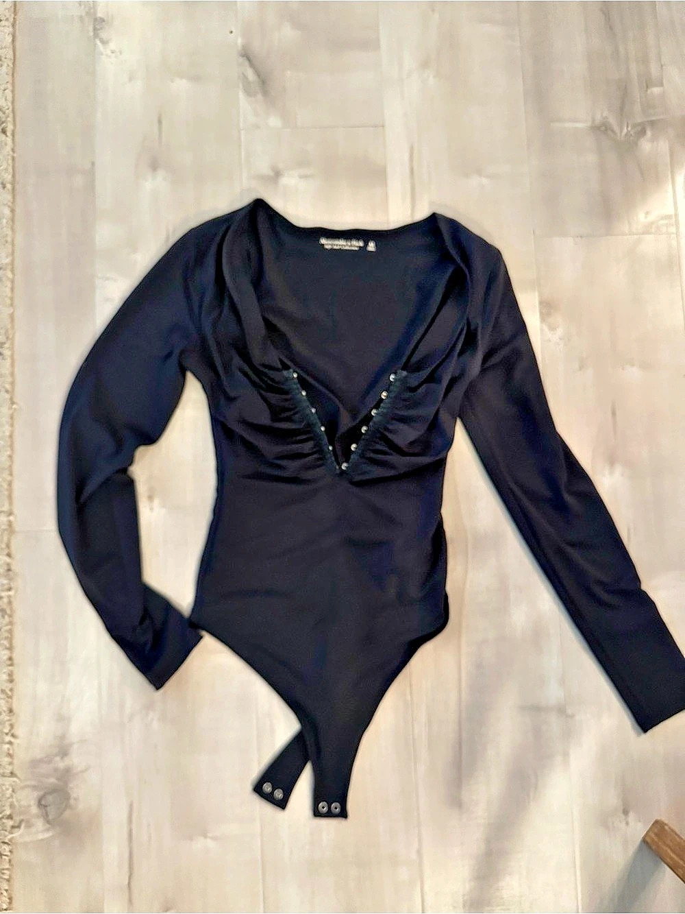 Abercrombie & Fitch Soft A&F Collection Long Sleeve Snap-Front Bodysuit Black XS